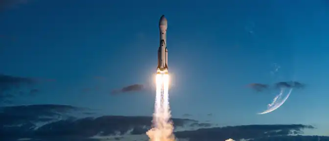 Корабль Dragon доставит экипаж с участием Сергея Тетрятникова на Международную космическую станцию